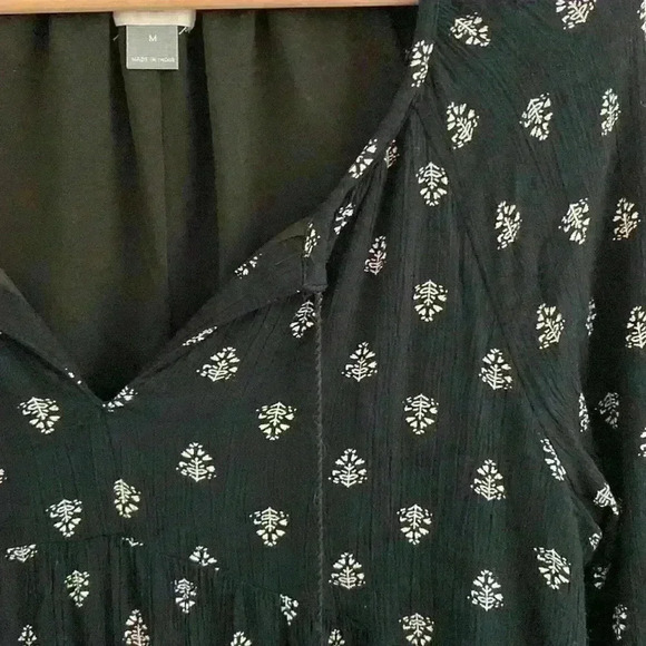 Old navy baby doll dress - Picture 2 of 4